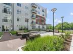 Corporate Dr Apt,burlington, Flat For Rent