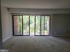 Westchester Park Dr Apt,college Park, Condo For Rent