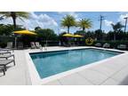 3 bedrooms in Oakland Park, AVAIL: NOW