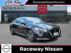 2021 Nissan Altima 2.5 SR 24041 miles