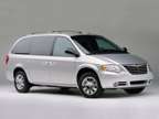 2006 Chrysler Town & Country SWB VAN BASE 165478 miles