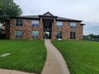 Betty Ct Apt B, Hurst, Flat For Rent