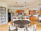 Outstanding 2Bd 2Ba $1850/Mo