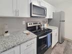 Gorgeous 2 Bed 1 Bath Now Available