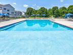 Fantastic 3 Bedroom 2 Bathroom $3135 Per Mo