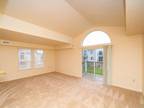 Lovely 3Bed 3Bath Available
