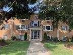 Arlington 1BA, Immaculate, 2 bedroom apartment on upper