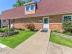 Ideal 1 BD 1 BA Now Available $685/month