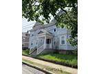 Waltham 1BA, Spacious 1 bedroom plus office on 2nd floor of