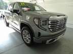 2024 GMC Sierra 1500 Denali 2702 miles