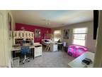 Lake Pochung Rd, Vernon, Home For Rent