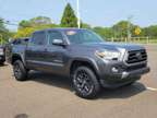 2022 Toyota Tacoma 4WD SR5