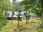 1990 Fleetwood Incredible Location, Perfect Opportunity for Contractor