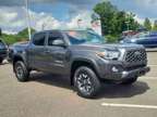 2022 Toyota Tacoma 4WD TRD Off Road