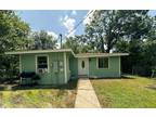 611 W Live Oak Street Angleton Texas 77515