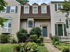 Light-filled 3 level townhouse in Reston available Sept. 1st!