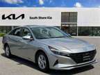 2021 Hyundai Elantra SE 24320 miles
