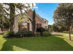 6816 Covered Bridge DR Austin TX 78736