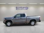 2022 Nissan frontier Gray, 33K miles