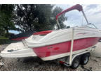 2005 Rinker Captiva 232