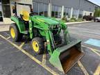 2019 John Deere 2032R Tractor