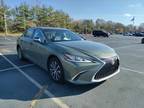2019 Lexus ES 350
