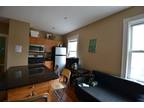 Roberts St Apt,brookline, Flat For Rent