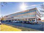 Turn-key office rental in excellent location