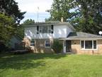 Th Pl Unit Upper, Somers, Home For Rent