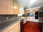 Betz Ave Unit Upper, Jefferson, Home For Rent