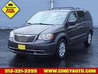 2016 Chrysler Town And Country Touring