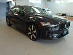2024 Volvo S60 Recharge T8 Ultimate Dark Theme