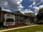 Williams Blvd Unit -, Lake Grove, Flat For Rent
