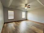 College Pl, Bentonville, Home For Rent