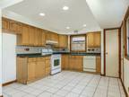 E Lillian Ave, Arlington Heights, Home For Rent
