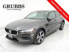 2024 Volvo V60 Cross Country B5 Plus