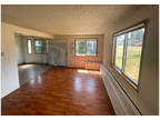 2 Bedroom 1 Bathroom Unit with Washer/Dryer!