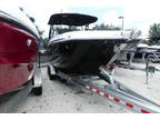2025 Hurricane SunDeck 2600 OB