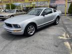 2005 Ford Mustang V6 Deluxe Coupe