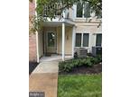 Michele Ct, Levittown, Flat For Rent