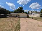 415 Falling Leaves Drive Duncanville Texas 75116