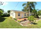 Pineapple St Apt,englewood, Home For Rent