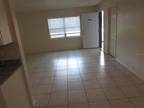 S Lone Oak Dr Apt B, Leesburg, Home For Rent