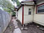 Bernard St Apt C, Denton, Home For Rent