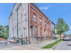 Chambers St Unit,newburgh, Flat For Rent