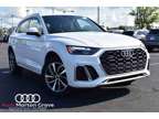 2024 Audi Q5 S line Premium Plus