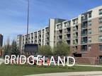 Large 1bed/1bath condo with titled underground pkg