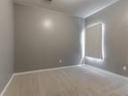 Meadow Lake Dr, Yukon, Home For Rent