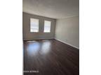 Ravenwood Dr Apt C, Jacksonville, Flat For Rent