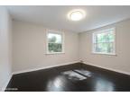 Hartzell St, Evanston, Home For Rent
